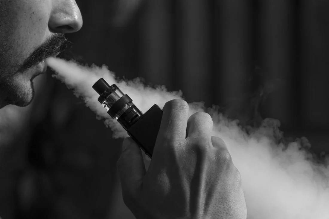 Effect of vape pod vapor temperature on comfort and flavor retention